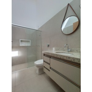 VILA LUCELIA